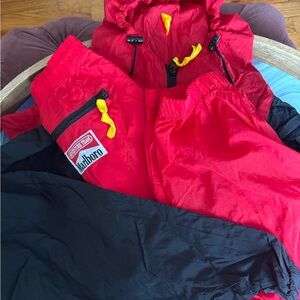 Vintage Marlboro Adventure Team Windbreaker Suit. Size Large with bag. Excellent